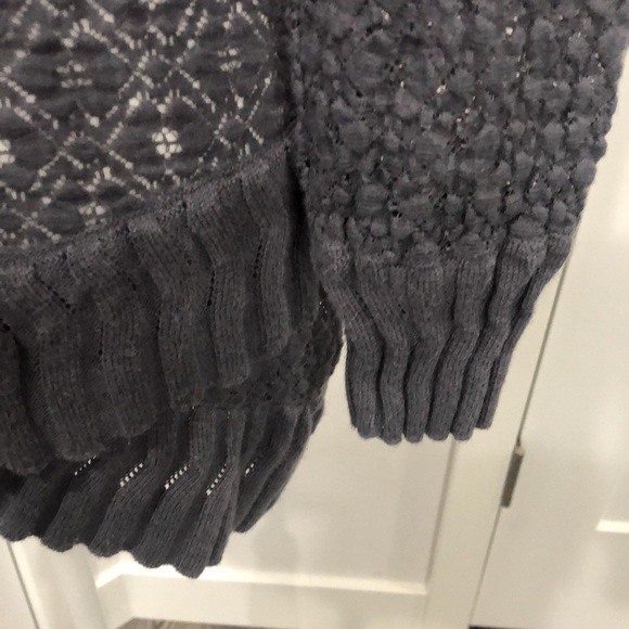 Deletta Top from Anthropologie soft stretchy side waist, cinched Stretchy, Cozy - Picture 9 of 16